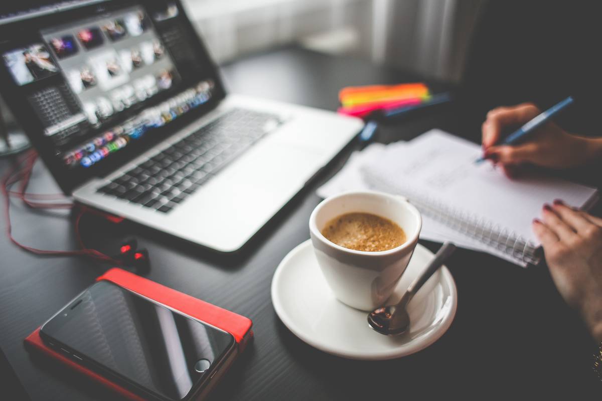 How can a coworking space help me as a freelancer?